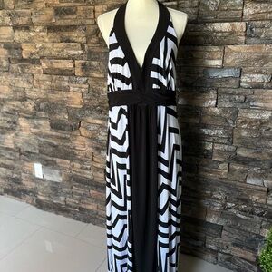 Wilson Black and White Zigzag Maxi Dress